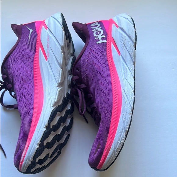 Hoka One One Clifton 8B Purple Athletic Running Shoes - Picture 2 of 13
